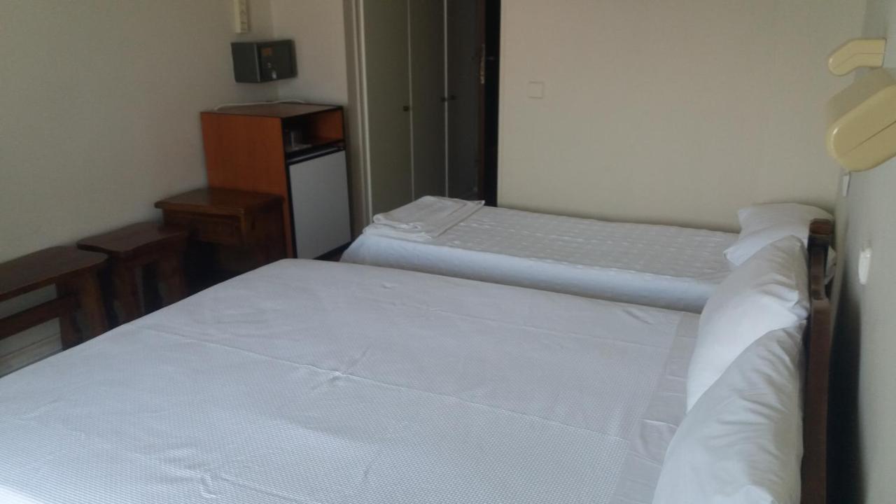 Batis Hotel Livanátai Zewnętrze zdjęcie